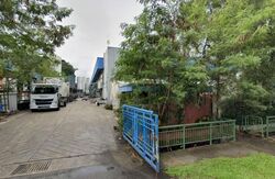 Tuas Avenue 10 (D22), Retail #560601021